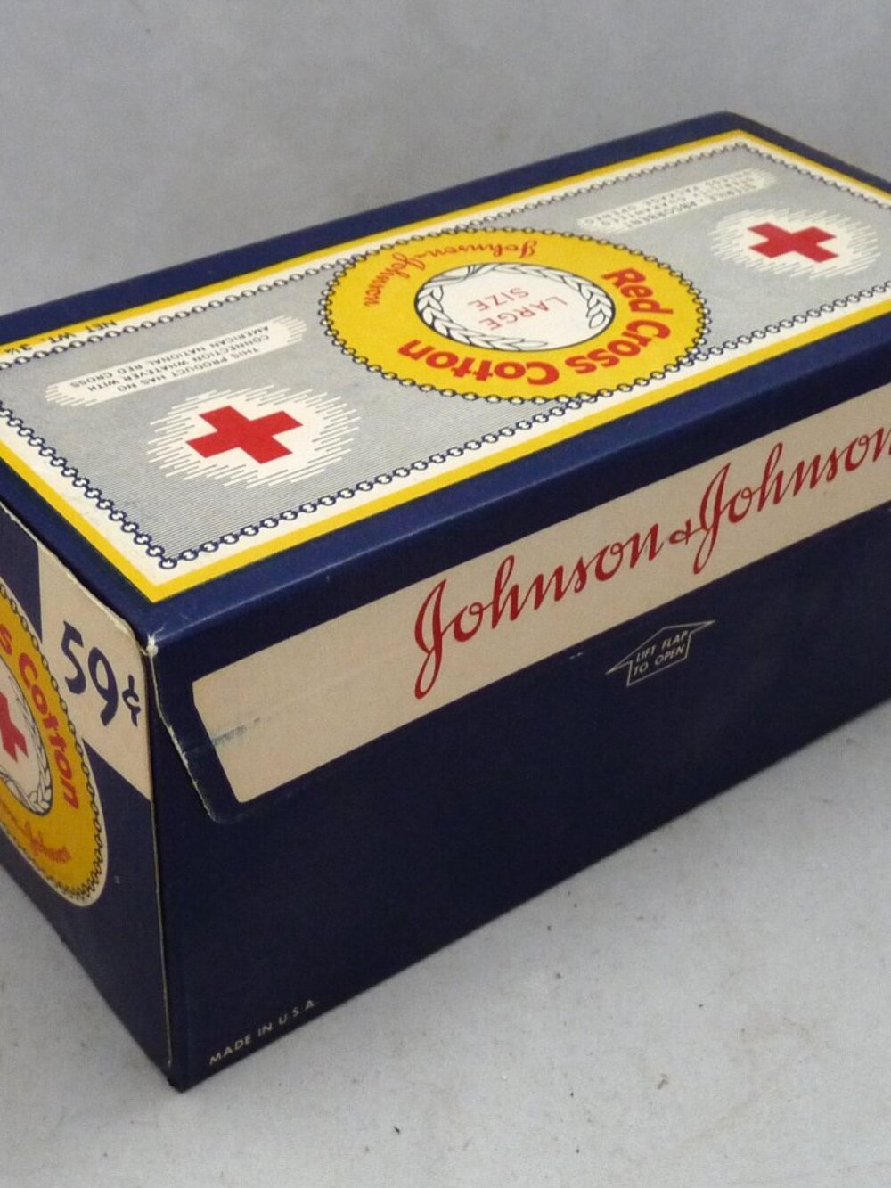 Vintage Red Cross Johnson & johnson Cotton advertising box batting full